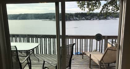 Cozy Lakefront House with a private dock and lakefront.