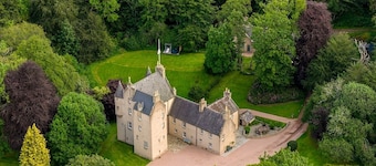 Historic Fairytale Lickleyhead Castle