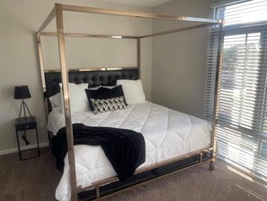 Room - Upstate Condo (Greenville)