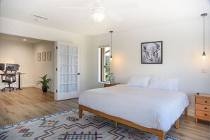 4 camere, una scrivania, ferro/asse da stiro, Wi-Fi gratuito