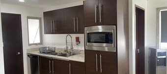 Villa #7. Beautiful full house, totally equipped, close to sea