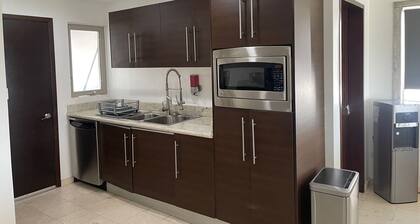 Villa #7. Beautiful full house, totally equipped, close to sea