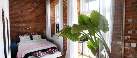 1 habitación, wifi y ropa de cama