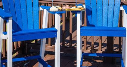 Coastal Beach Townhome | Steps to Beach | Pool, Bikes & More