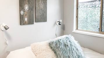 1 Schlafzimmer, Schreibtisch, Bügeleisen/Bügelbrett, WLAN