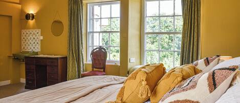 3 間睡房、免費 Wi-Fi、床單