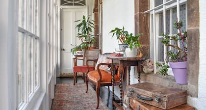 A fantastic and truly unique holiday suite located within the main castle.