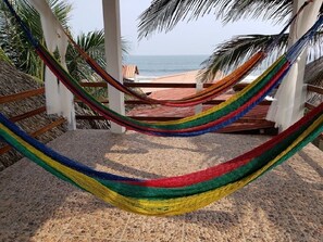 Property grounds - Los Chatos Villa is located in a exclusive part of Sonsonate water front (Sonsonate)