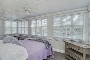 5 habitaciones, escritorio, tabla de planchar con plancha y wifi gratis 