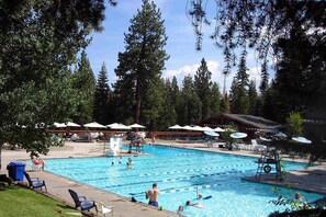 Outdoor pool, a heated pool - 3BR Village at Northstar, Breakfast, Happy Hour, Rec Center, Tennis & Golf! (Truckee)