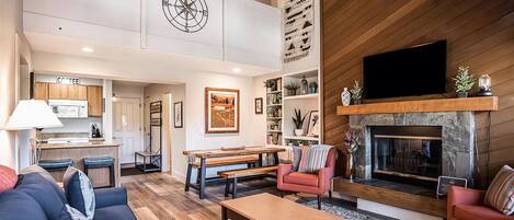 Smart TV, fireplace, DVD player