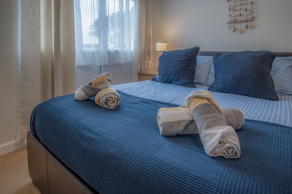 2 habitaciones, wifi gratis y ropa de cama