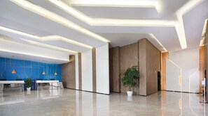 Exterior - Holiday Inn Express Chengdu Tianfu Airport Zone by IHG (Chengdu)