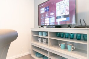 Interior - Modern Beach Home Just Minutes from the Beach (Laguna Niguel)