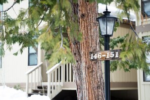 Exterior detail - Cozy condo with shared pool and tennis courts near lake, Northstar, and more! (Kings Beach)