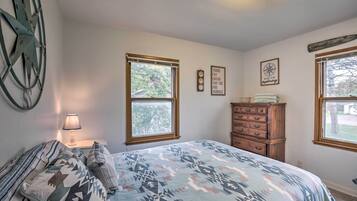 3 bedrooms, internet, bed sheets