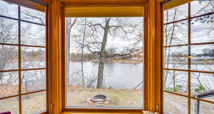 Birchwood Cottage with Red Cedar Lake Access!