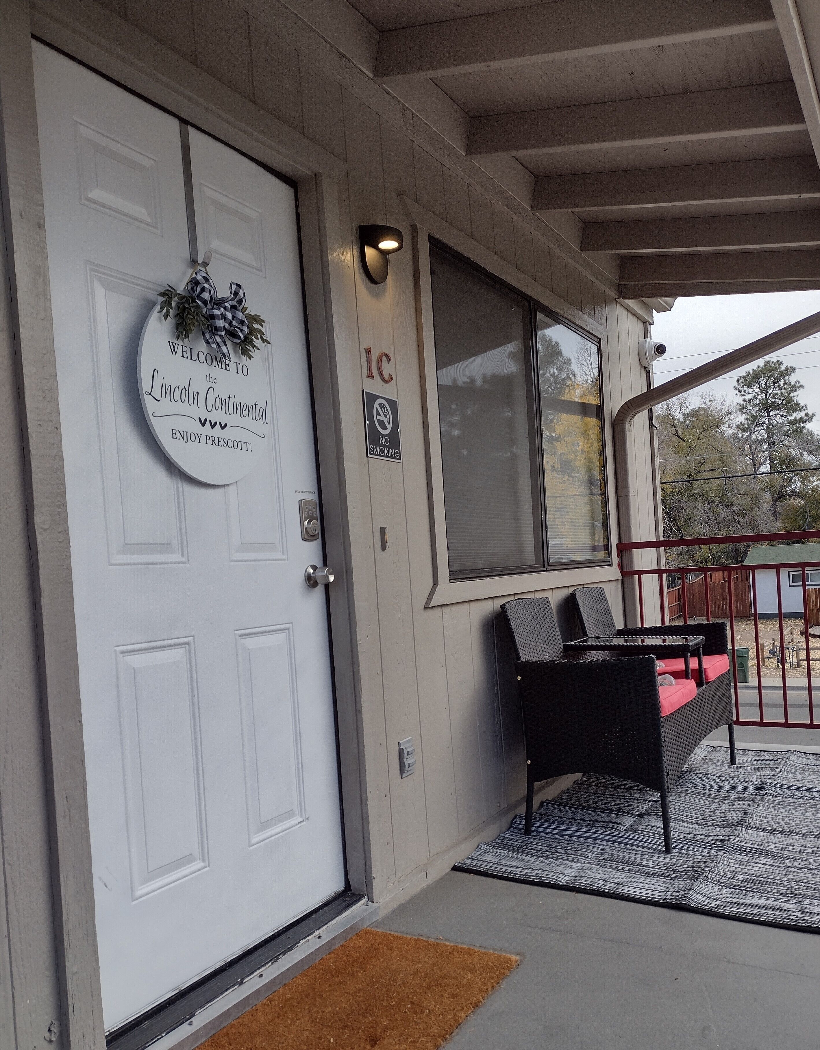 The Lincoln Continental located in the heart of Downtown Prescott