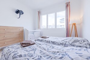 2 Schlafzimmer, Bügeleisen/Bügelbrett, WLAN, Bettwäsche