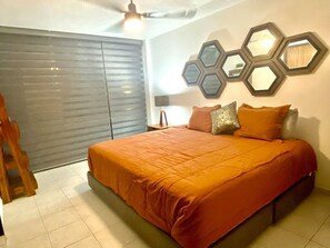 3 bedrooms, iron/ironing board, internet, bed sheets - LARGE PH, FULL FLOOR 100% REFURBISHED EXPO AREA (ZAPOPAN)