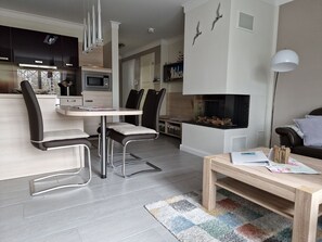 Imagen sin descripción, 3 de 23, botón