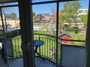 Imagen sin descripción, 2 de 16, botón