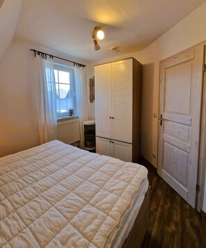 1 bedroom, WiFi - Wiesenstrasse 66 apartment "Kirr" OG - Modern and with great attention to detail (Zingst)