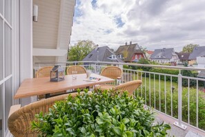 Outdoor dining - Müggenburger Weg 48 Whg. 2.5 "Skipper" - Apartment for 2-5 persons on the 1st floor (Zingst)