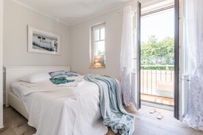 2 Schlafzimmer, Zimmersafe, Bügeleisen/Bügelbrett, WLAN
