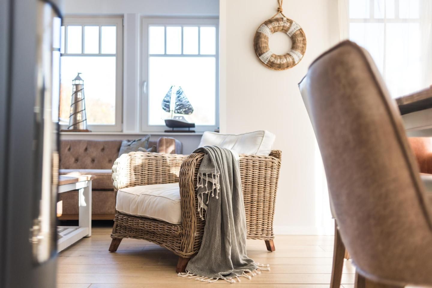 Fernseher, Kamin, Stereoanlage