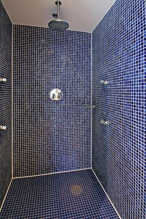 Dusche, Haartrockner