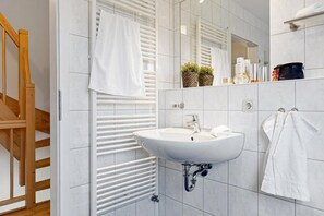 Interior - Alte Reihe 14 "Haus Teja" (incl. Sky) - semi-detached house including Netflix and (Zingst)