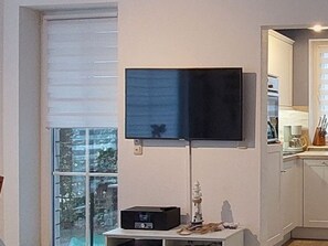 Kühlschrank, Ofen, Herdplatte, Geschirrspüler