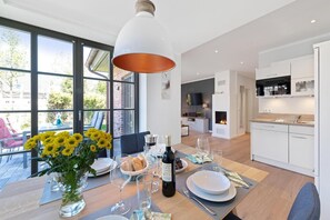 Nicht klassifiziertes Bild, 2 von 14, Schaltfläche