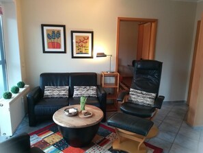 TV, DVD player, aparelho de som