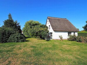 Nicht klassifiziertes Bild, 2 von 32, Schaltfläche