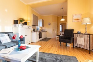 Nicht klassifiziertes Bild, 2 von 28, Schaltfläche