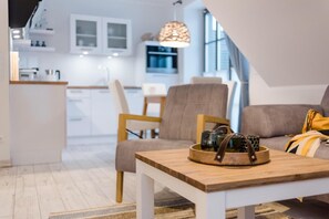 TV, stereo - Schulstrasse 15 Whg. 4 "Ostseestern" - Holiday apartment Ostseestern is a (Zingst)