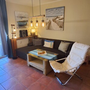 Fernseher, Stereoanlage