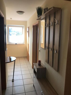 Nicht klassifiziertes Bild, 2 von 13, Schaltfläche