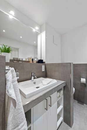 Imagen sin descripción, 2 de 23, botón