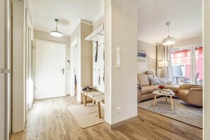 Nicht klassifiziertes Bild, 2 von 16, Schaltfläche