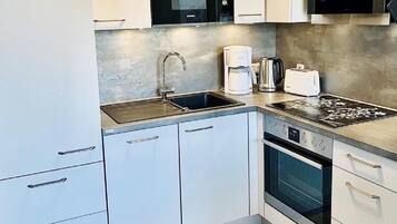 Fridge, microwave, oven, dishwasher