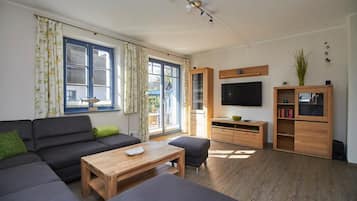 TV, DVD player, stereo