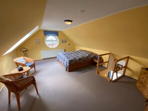 2 chambres, fer et planche à repasser