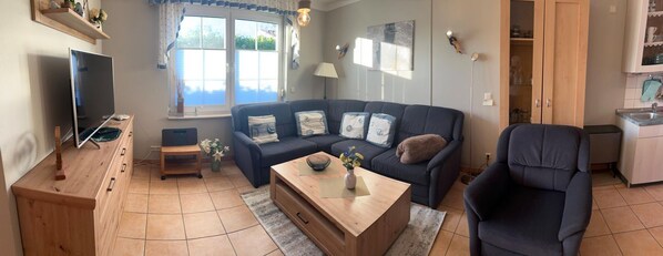 Unclassified image, 1 of 16, button