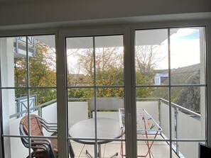 Dining - Strandstrasse 51 Whg. 3 - nice, small apartment in a residential and commercial building (Zingst)