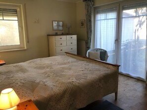 2 Schlafzimmer, Bügeleisen/Bügelbrett, WLAN