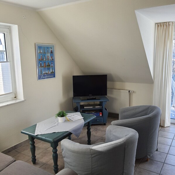 Imagen sin descripción, 1 de 16, botón