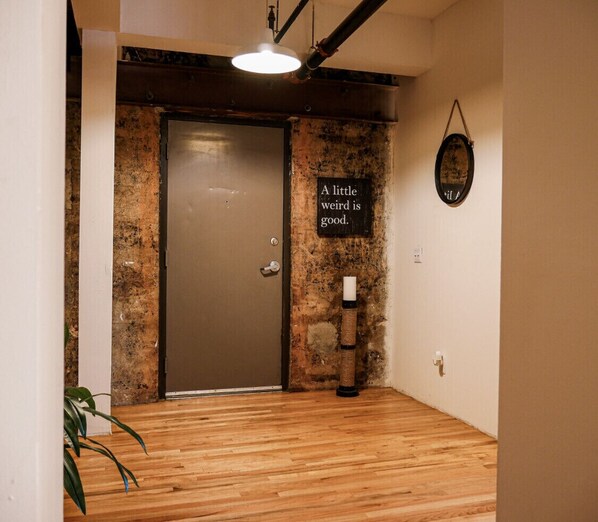 Interior - Exquisite Oasis in Decatur (Decatur)